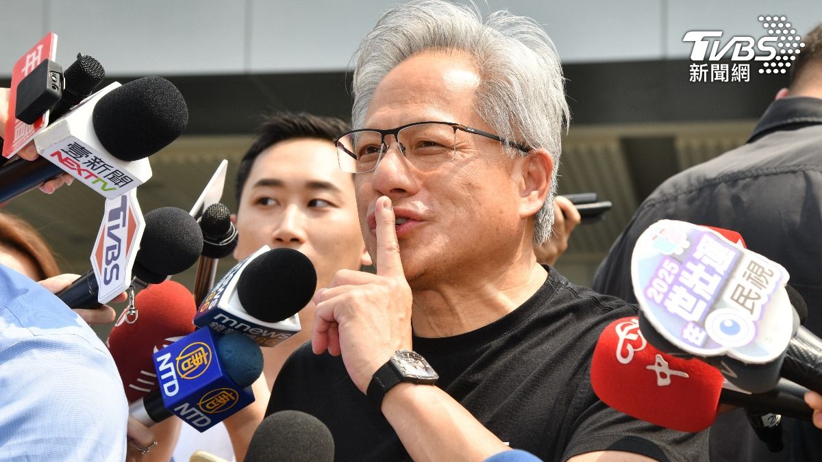 辣個男人來了！台灣總部？黃仁勳：破梗沒驚喜