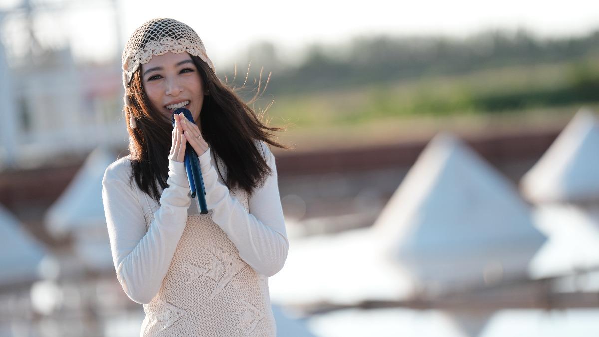 田馥甄籌備野地小巡演時，媽媽擔心直喊「妳真的很大膽」。（圖／何樂音樂提供）