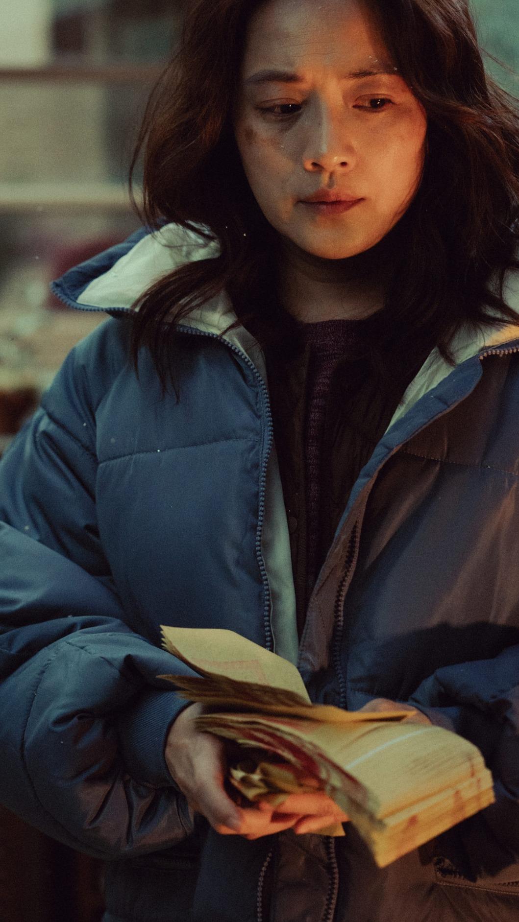 高伊玲入圍當下正在煮飯給黃珮琪、曾敬驊吃。(圖/牽猴子提供)