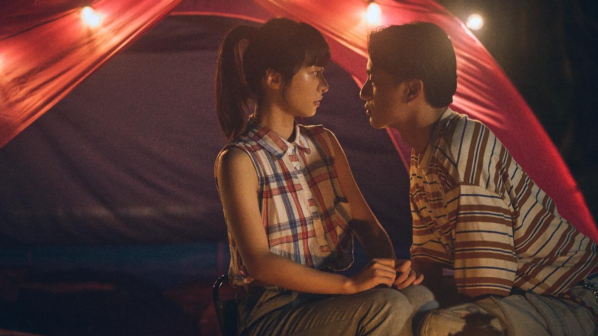 《成功路上》吳翰林追求許莉廷（左）。（圖／華視提供）