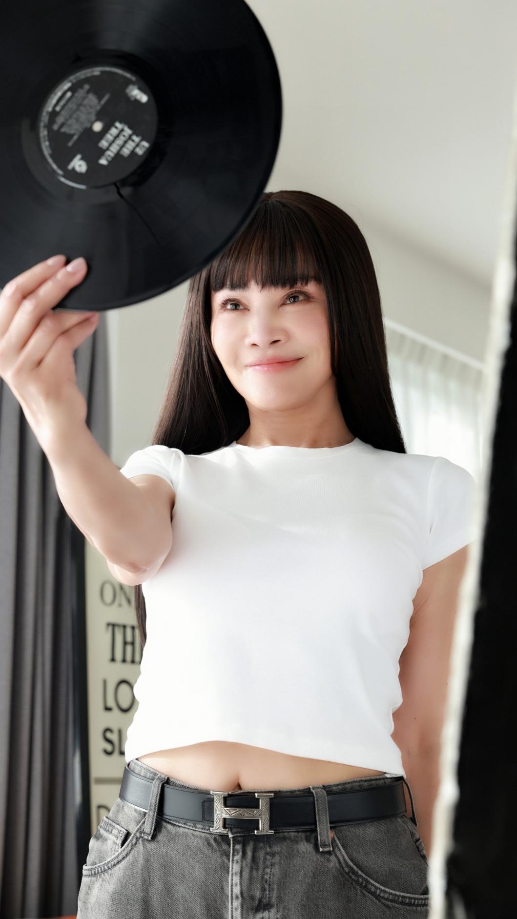 Rita認為新歌〈那些回憶〉帶給她的是淡淡的甜。（圖／艾迪昇提供）