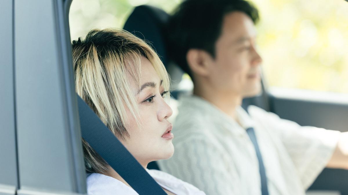 戴愛玲特別為〈阿爸〉貢獻歌詞。（圖／華納音樂提供）