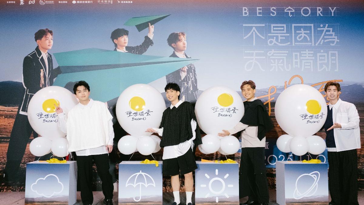 理想混蛋對於被冠上「大頭症樂團」覺得很無奈。（圖／何樂音樂提供）