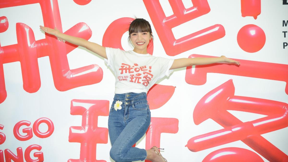 何美坐等男友求婚。（圖／三立提供）