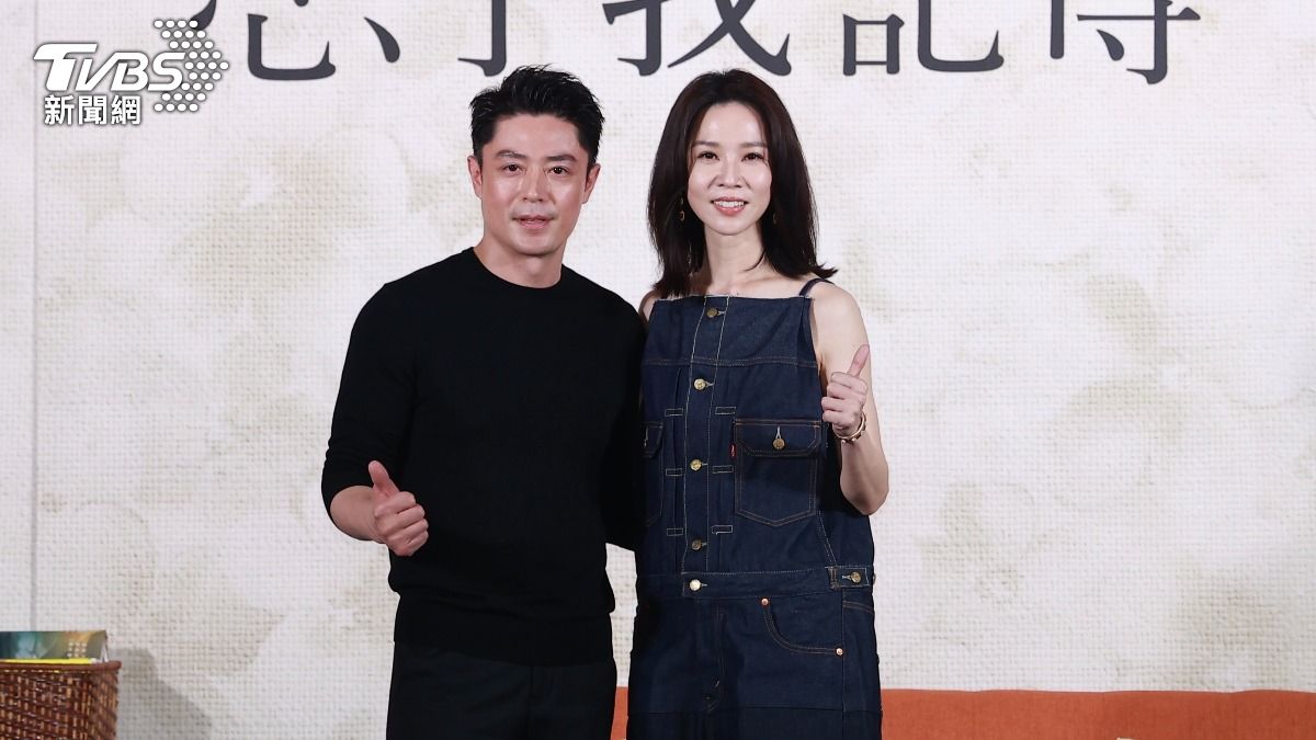 霍建華（左）、謝盈萱搭檔演夫妻。（圖／黃城碩攝）