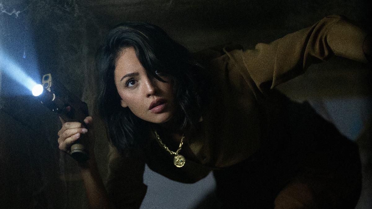 艾莎岡薩雷在《尋秘不老泉》展開大冒險。（圖／APPLE TV+提供）