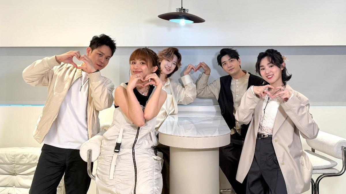 金曲演唱組合推告白神曲　她被問和姊姊搶菜竟喊「我吃葉」