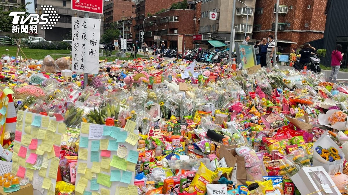 心意變垃圾?傳三峽車禍祭品頭七全火化 區公所說話了