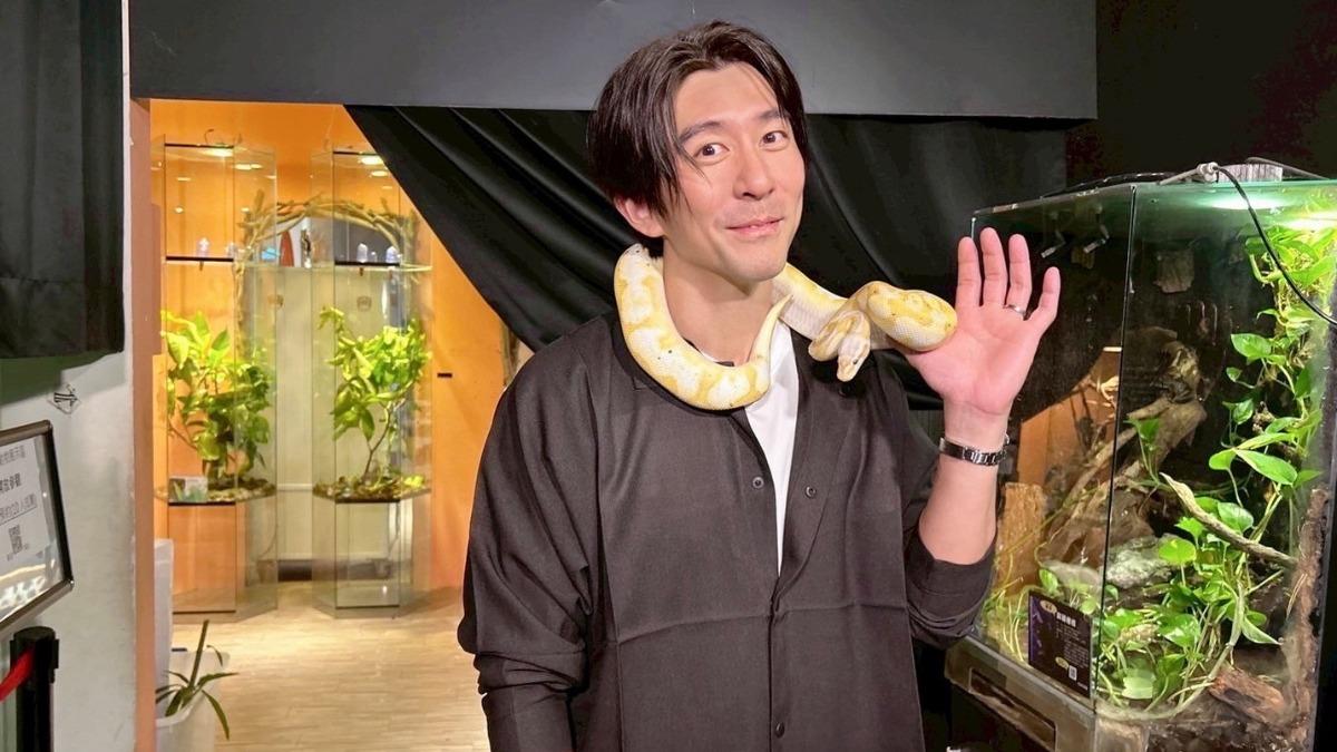 修杰楷昆蟲館約會，頻頻被嚇。（圖／《修TIME》提供）