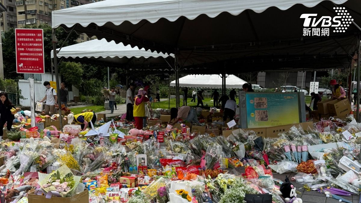 三峽車禍釀3死祭品堆滿地！區公所將規劃「三大區」提醒1事別做