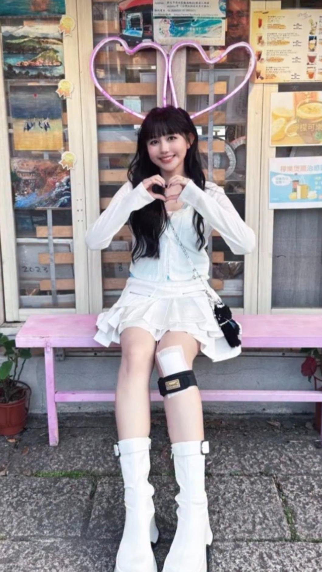 琳誼左膝不適，醫師斷定是運動傷害。（圖／翻攝自琳誼IG）