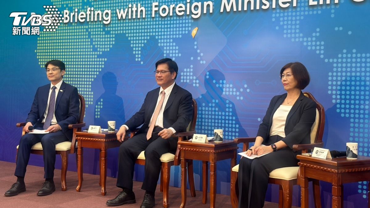 外交部長林佳龍今舉辦媒體茶敘。（圖／林茜妤攝）