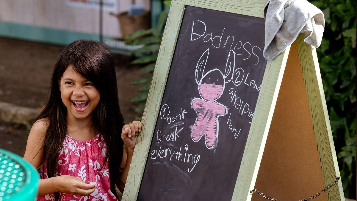 真人版《星際寶貝：史迪奇》新版小女孩主角「莉蘿」。（圖／迪士尼提供）