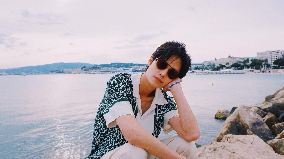 夏騰宏趁空檔去看看坎城美景。（圖／一束光影藝提供）