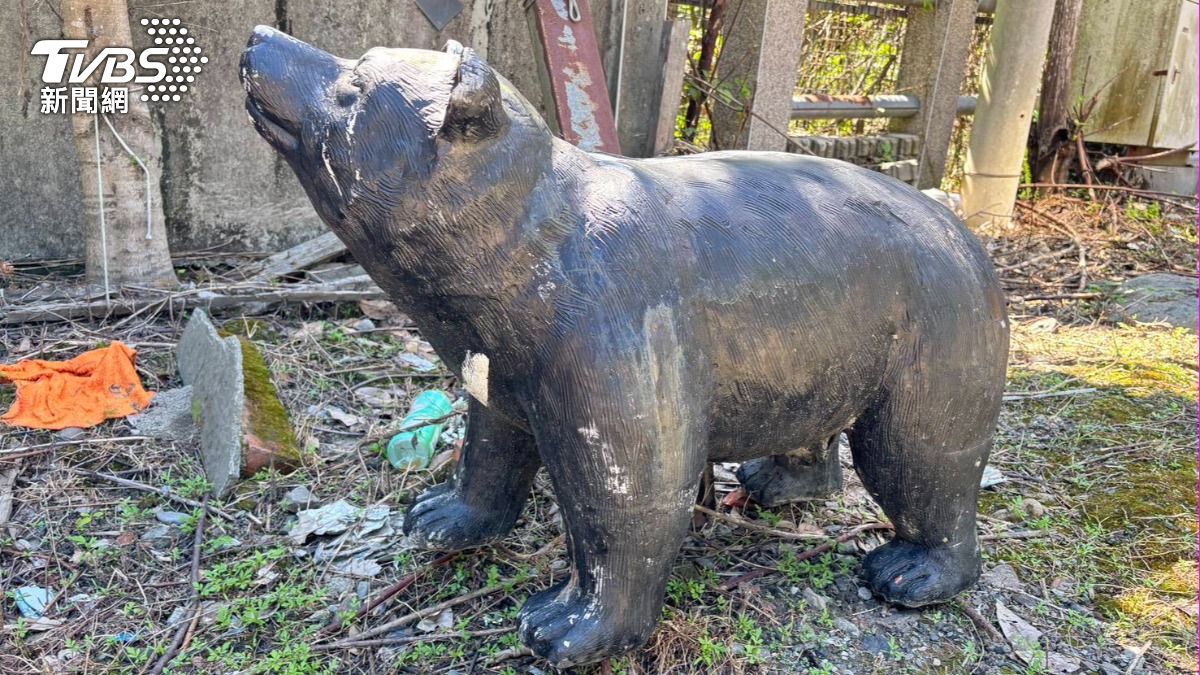 黃男坦承自己非常喜歡黑熊。（圖／TVBS）