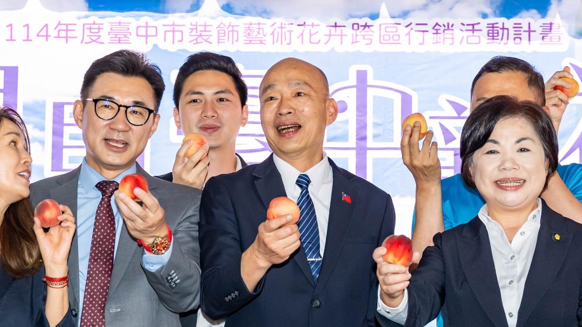 韓式幽默又來了！韓國瑜虧「最近羞於見人」　傅崐萁尷尬大笑