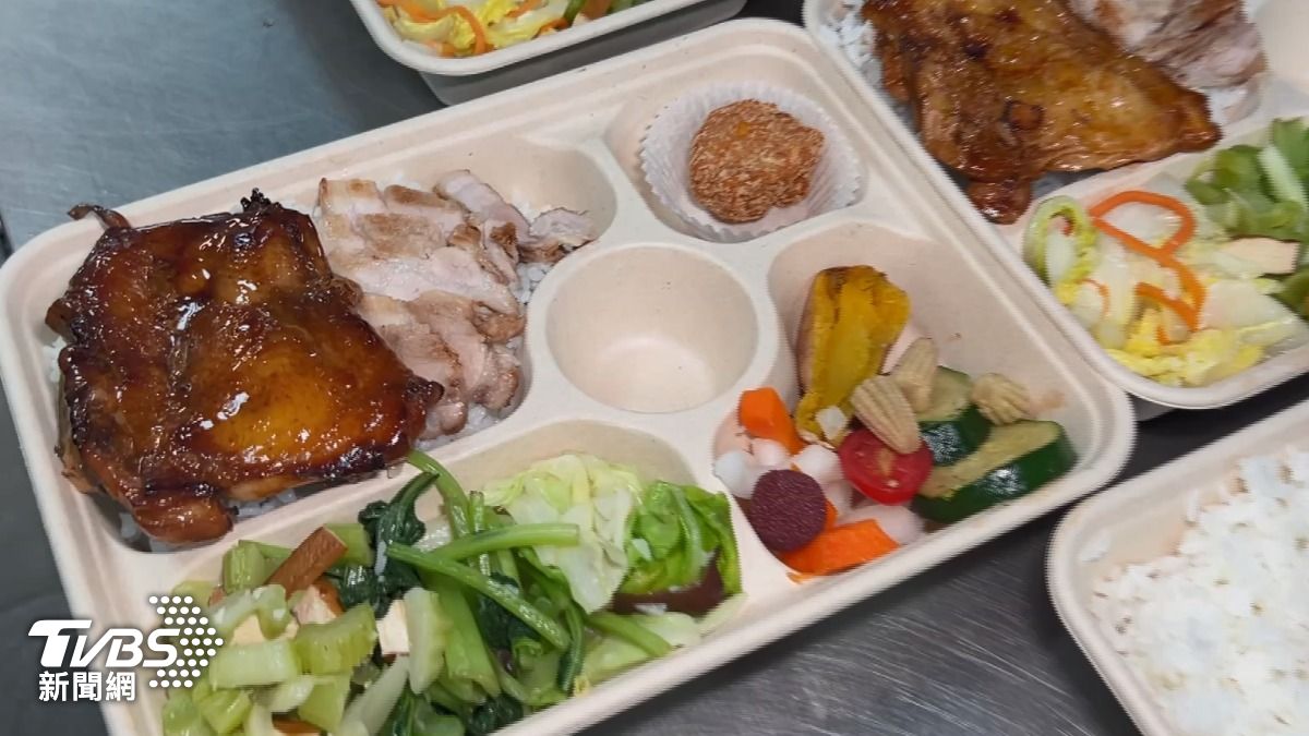 強調現做現賣！　熱炒料理成行動簡餐、燒肉變餐盒外界驚豔