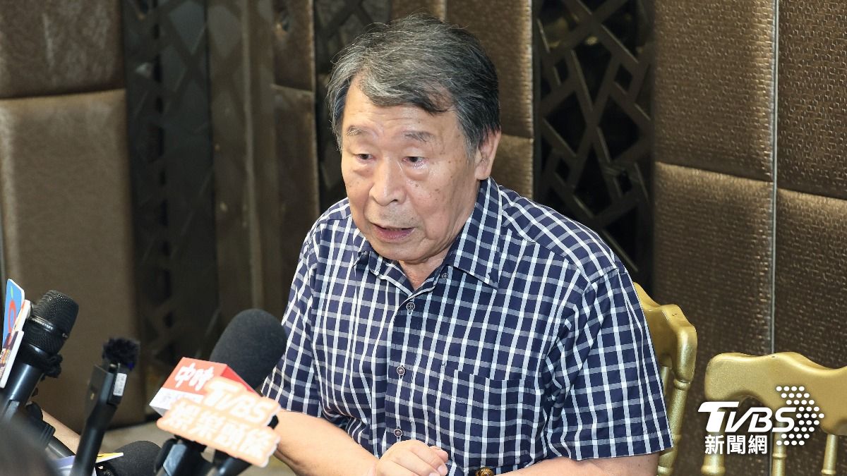 陸一龍受訪，有話直說。（圖／張哲鳴攝）
