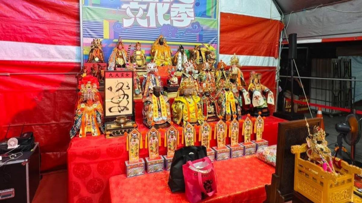 信徒文化季出動27尊神明坐鎮。（圖／信徒文化季提供）