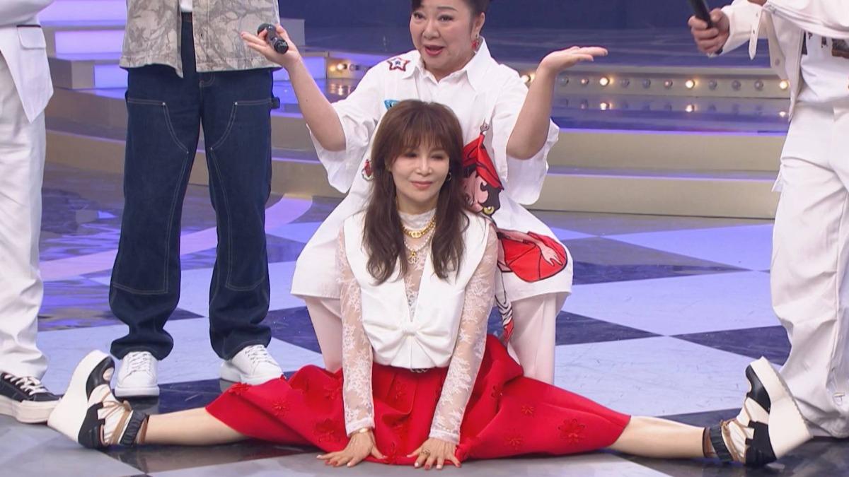 58歲蔡秋鳳無預警「劈腿」反差大　白冰冰擁人夫全被拍