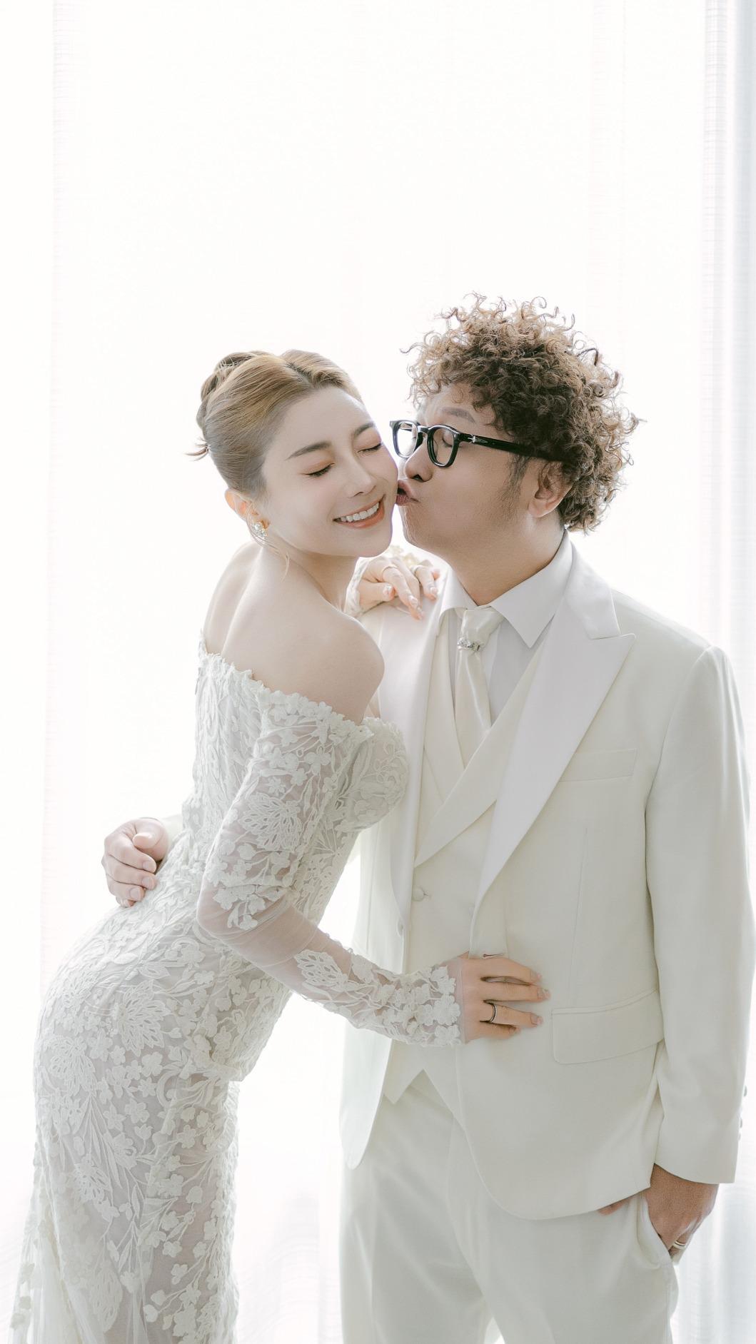 納豆和依依婚紗曝光。（圖／Playground Photo提供）