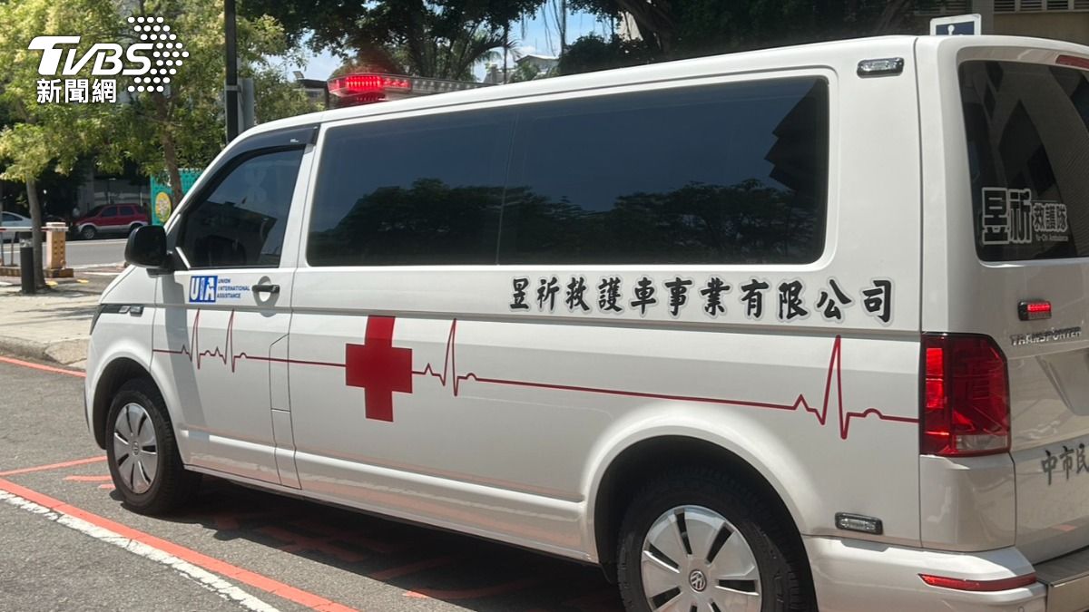 快訊／台中某醫學中心巨響！41歲病患醫療大樓急墜　重傷搶救中