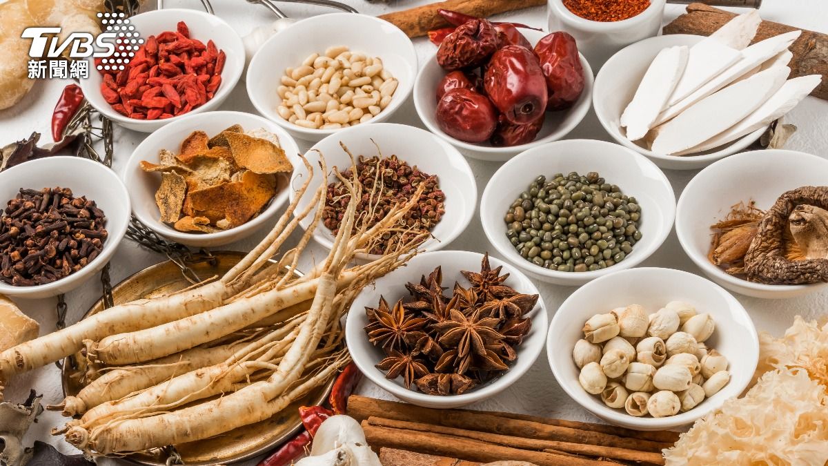 體內濕氣問題多！中醫推「這些食材」燉湯　有效去濕健脾胃