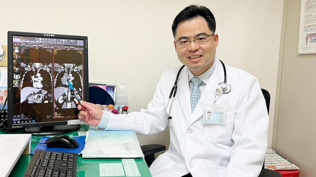 劉旭崇說明，小細胞肺癌具有惡性度高、快速增生及神經內分泌特性。（圖／澄清醫院中港院區提供）