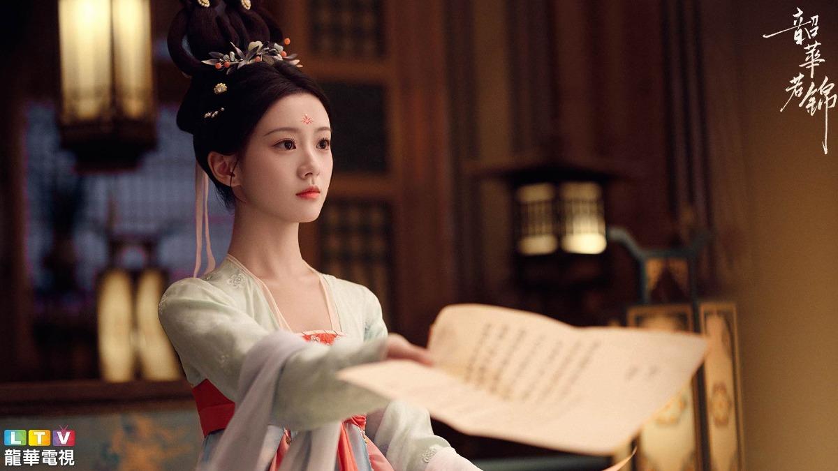 包上恩飾演高智商女主角「明檀」。（圖／龍華電視提供）