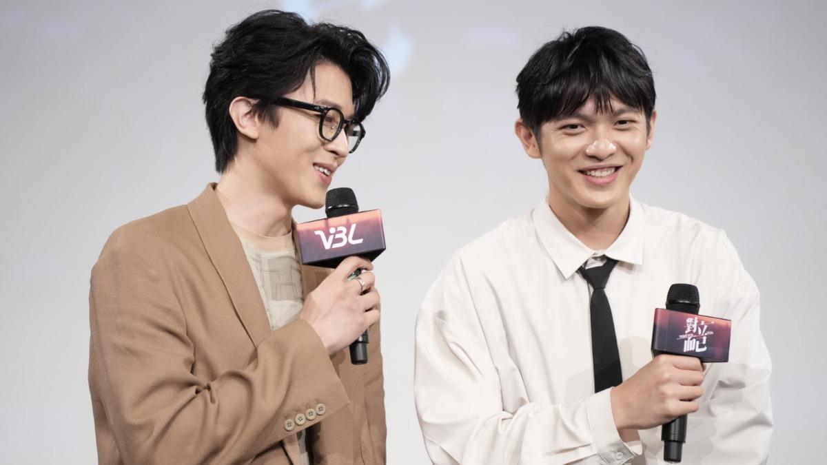 林輝瑝（右）感性謝粉絲支持。（圖／三立提供）