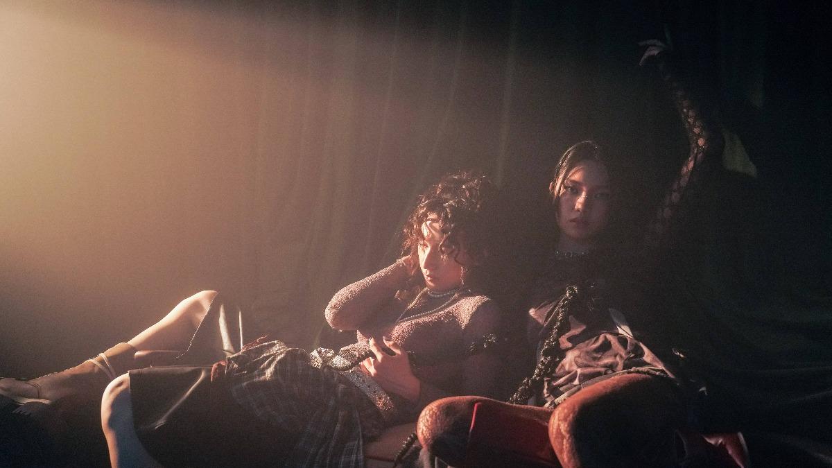 KAXA推出新歌〈2AM〉。（圖／滾石唱片提供）