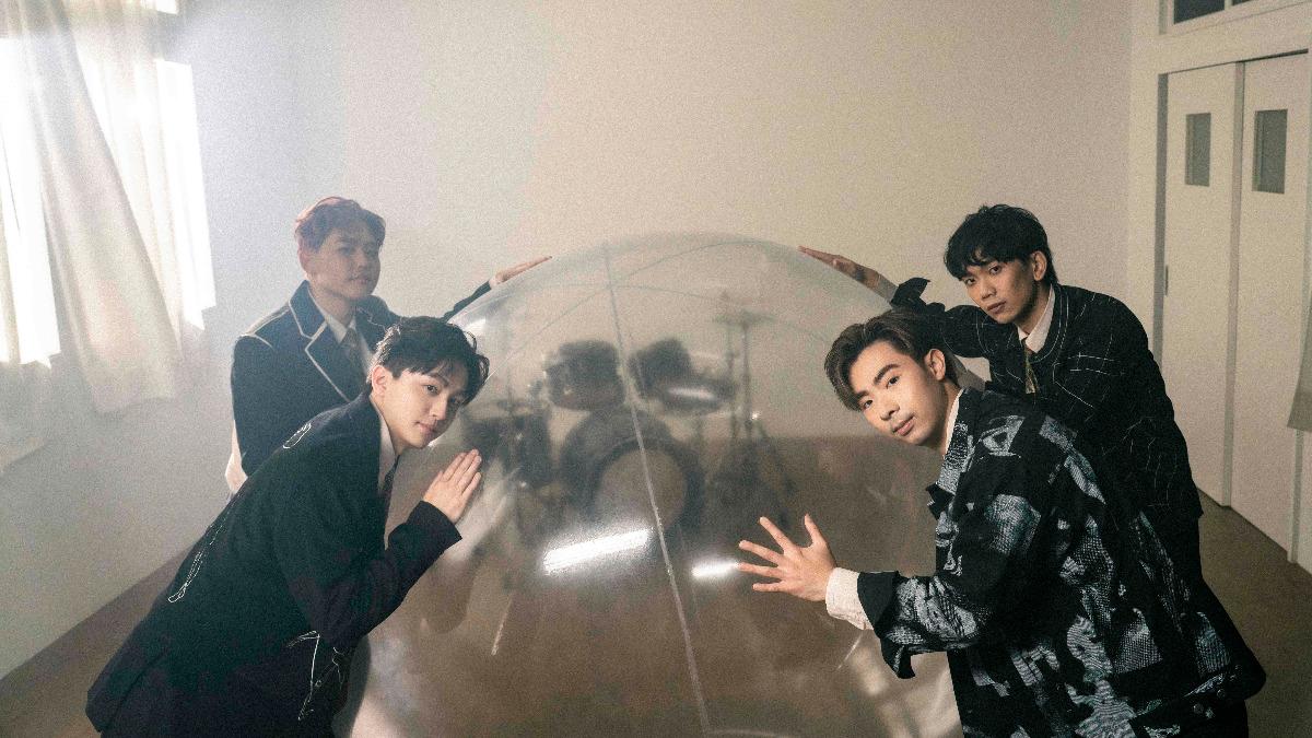 理想混蛋推出演唱會主題曲〈接住你〉。（圖／何樂音樂提供）