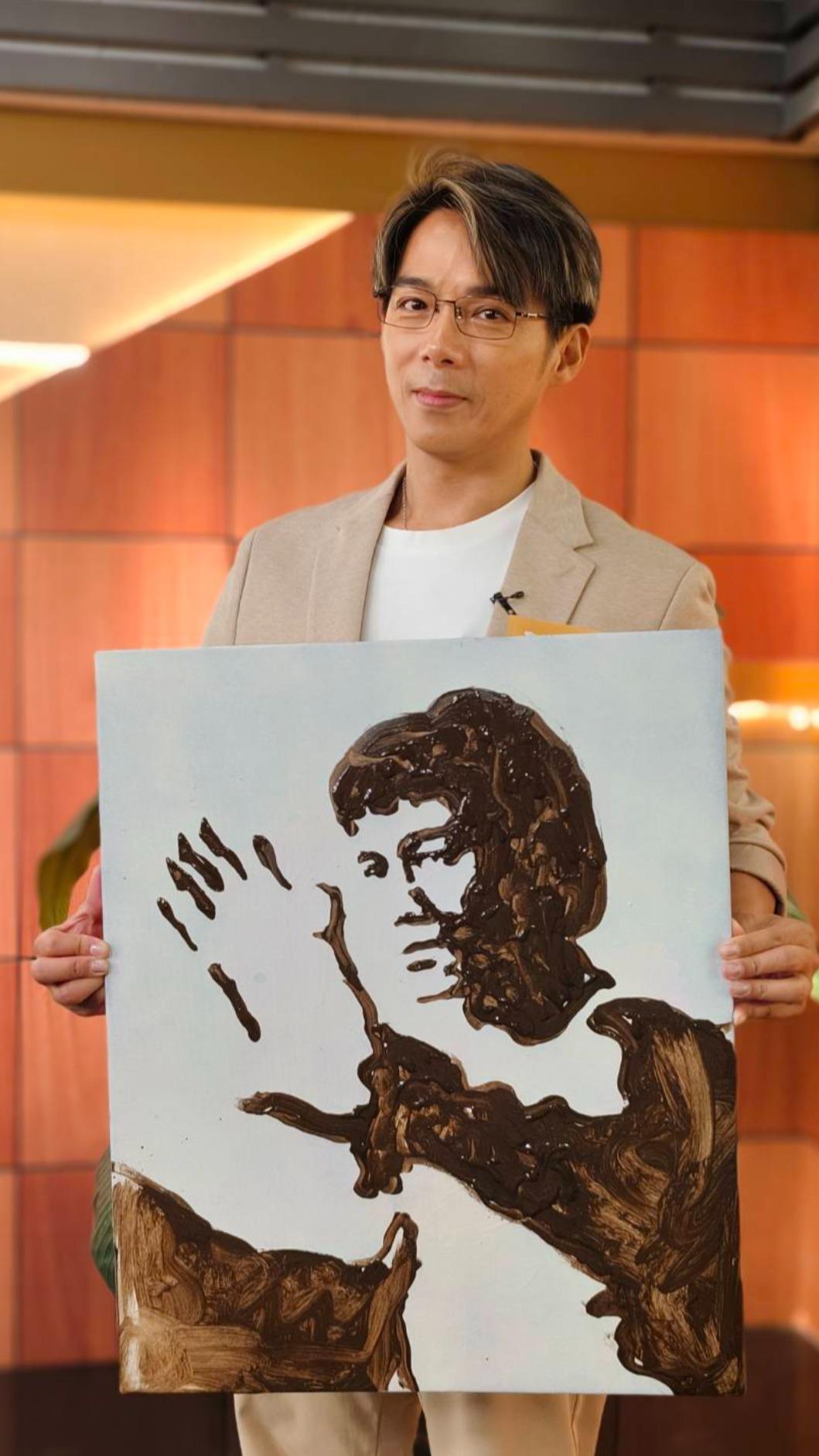 陳子強創作「武打巨星」李小龍肖像。（圖／年代提供）