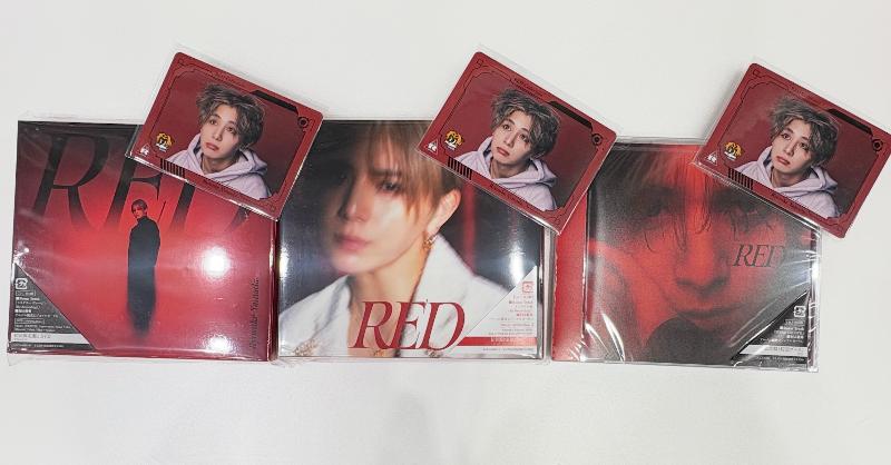 山田涼介《RED》共有三版本，台壓版已經發行。（圖／翻攝自Ryosuke_Storm推特）