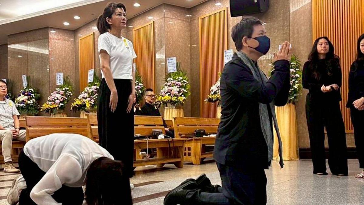 陳凱倫15年來，已主持數十場告別式。（圖／陳凱倫提供）