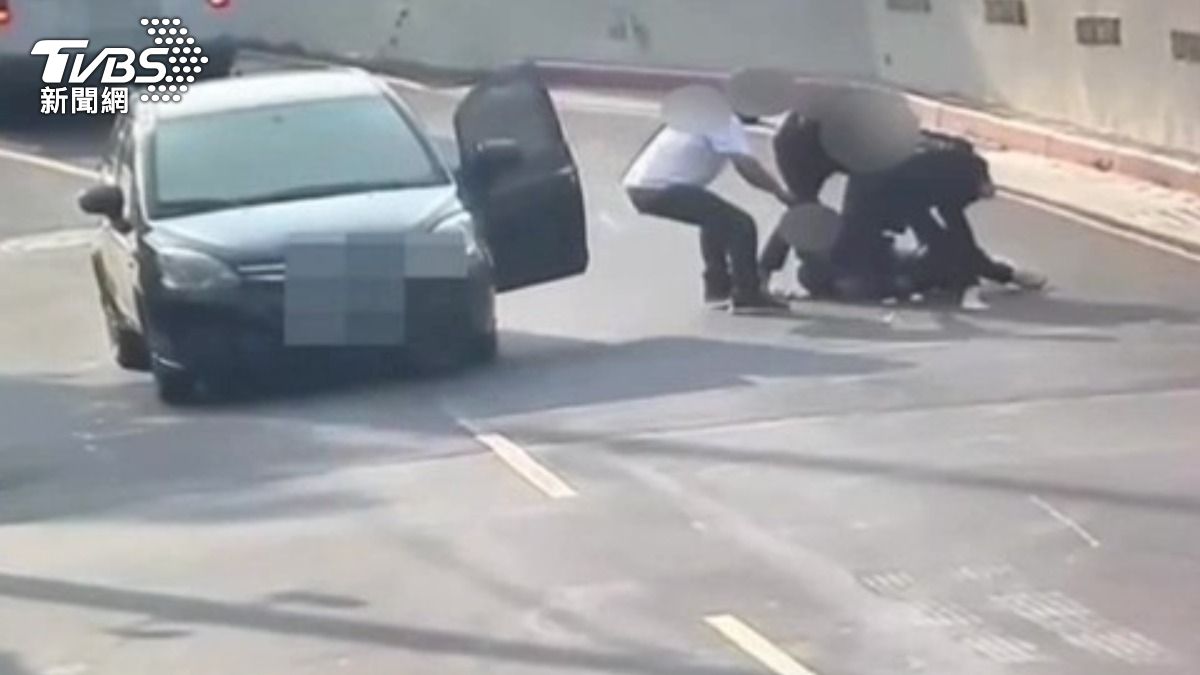 天道盟詐團黑吃黑！　4惡煞北市大街行搶300萬