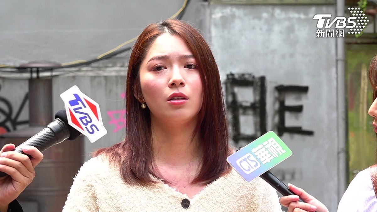 控遭「捲髮棒燙臉」　女演員：髮廊不聞不問