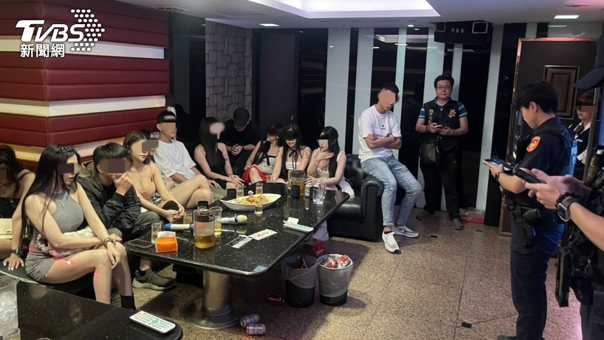 包廂坐滿超辣妙齡女郎！29泰女來台當傳播妹　賺外快下場慘了