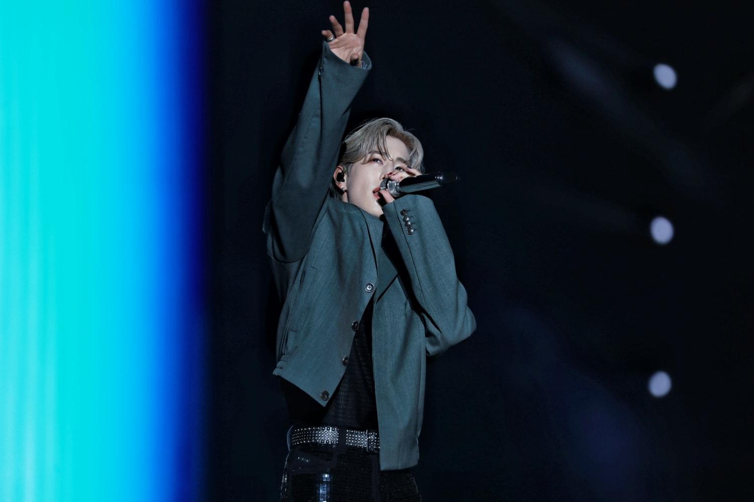 今晚Mark還帶來發行不久的新歌〈High As You〉。（圖／讀者提供）