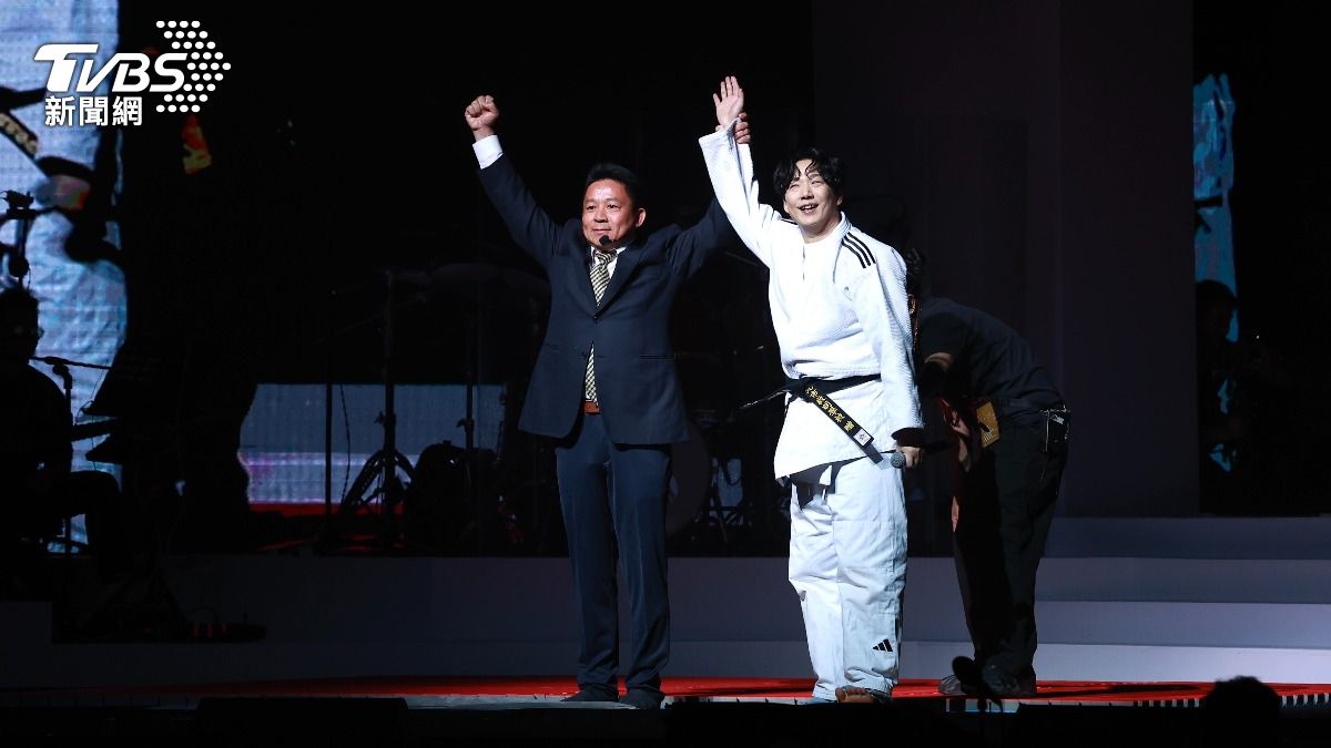 蕭煌奇贏得勝利。（圖／黃城碩攝）