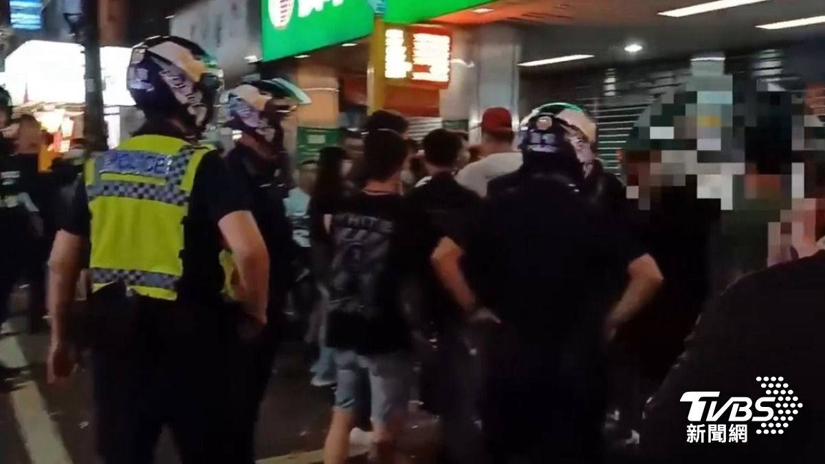 淡水遶境衝突！醉男不滿友被灌酒「想主持公道」反遭20警包圍