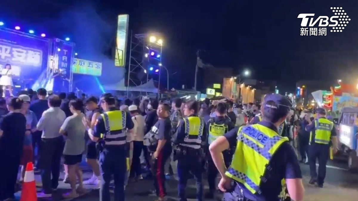 本次清水祖師遶境警方規劃400名警力。（圖／TVBS）