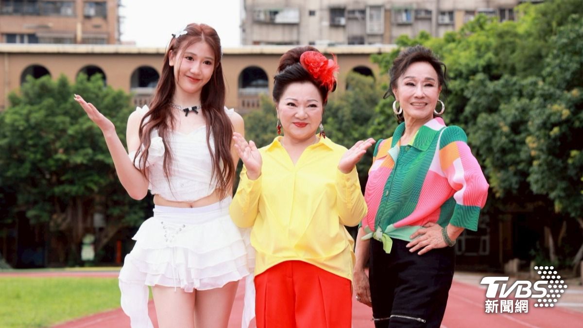 曹晶晶、白冰冰、曹金鈴力挺公益。（圖／趙世平攝）