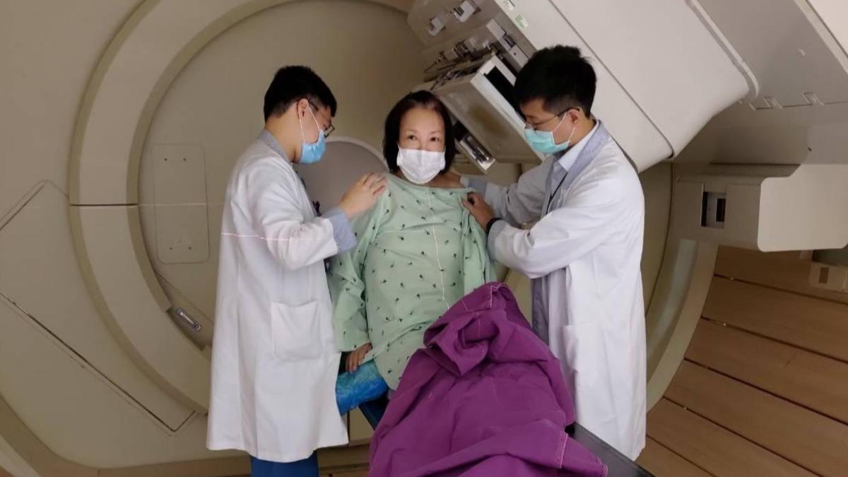 本土女星「癌症復發」！放射治療20次　痛喊：死了算了