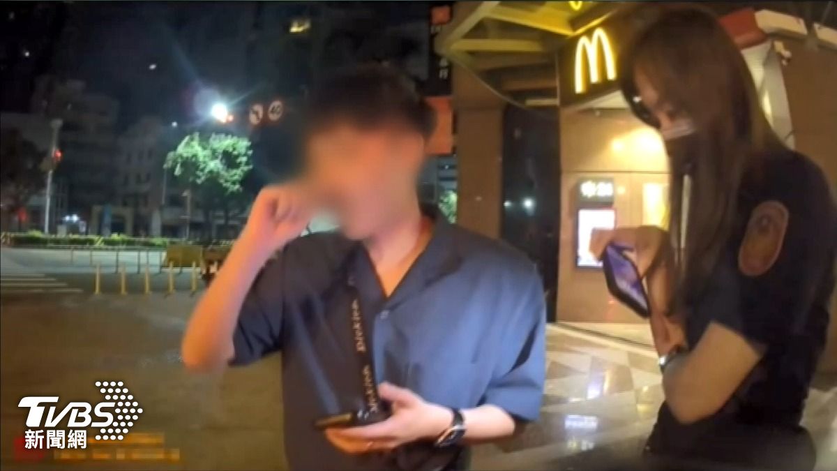 有多醉？台中男斷片倒速食店門口　驚呼「我不是在台北嗎？」