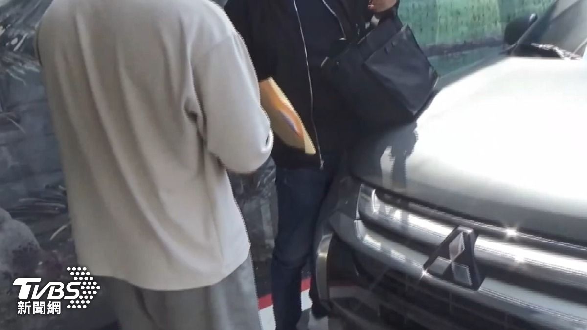 專騙中年婦女當豬仔！　25歲主嫌躲家遭逮