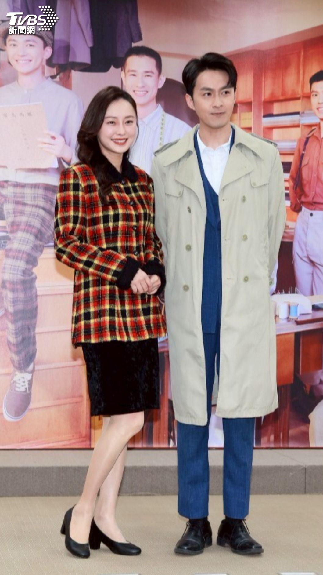 璟宣（左）、張雁名主演《寶島西米樂》。（圖／趙世平攝）