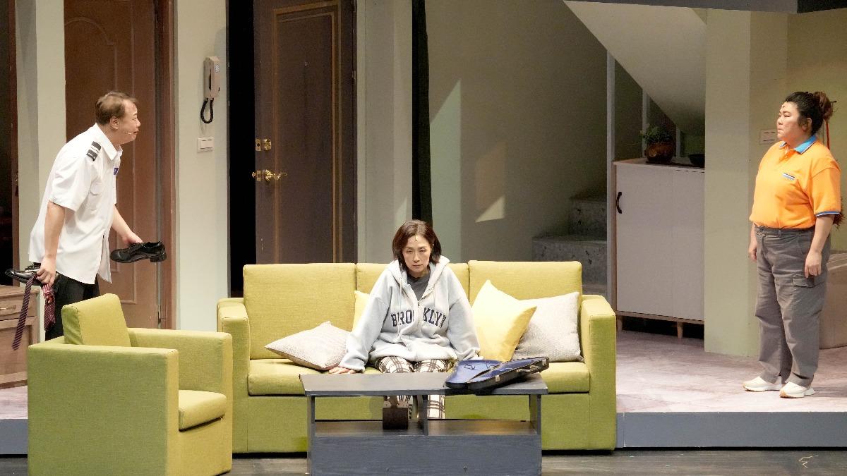 黃韻玲（中）16年後對角色有新註解。（圖／綠光劇團提供）