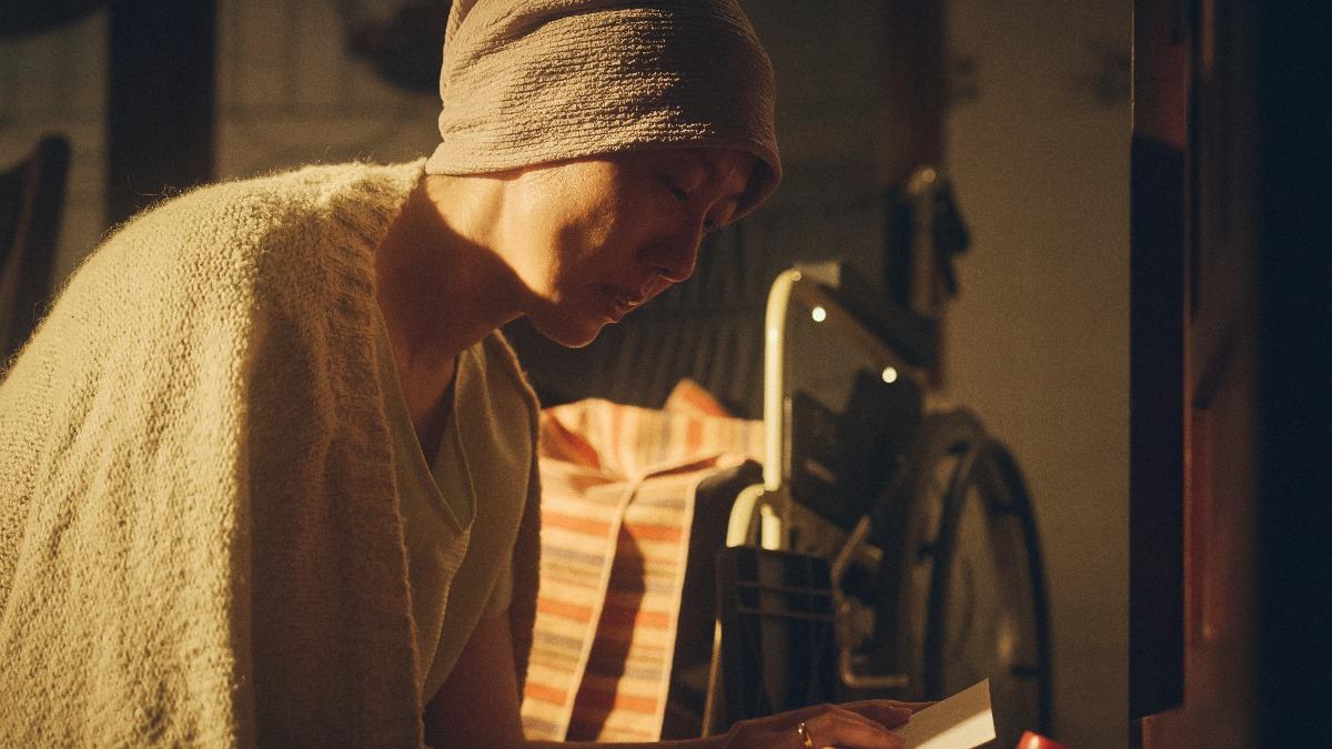 《成功路上》張詩盈親筆信藏洋蔥。（圖／華視提供）