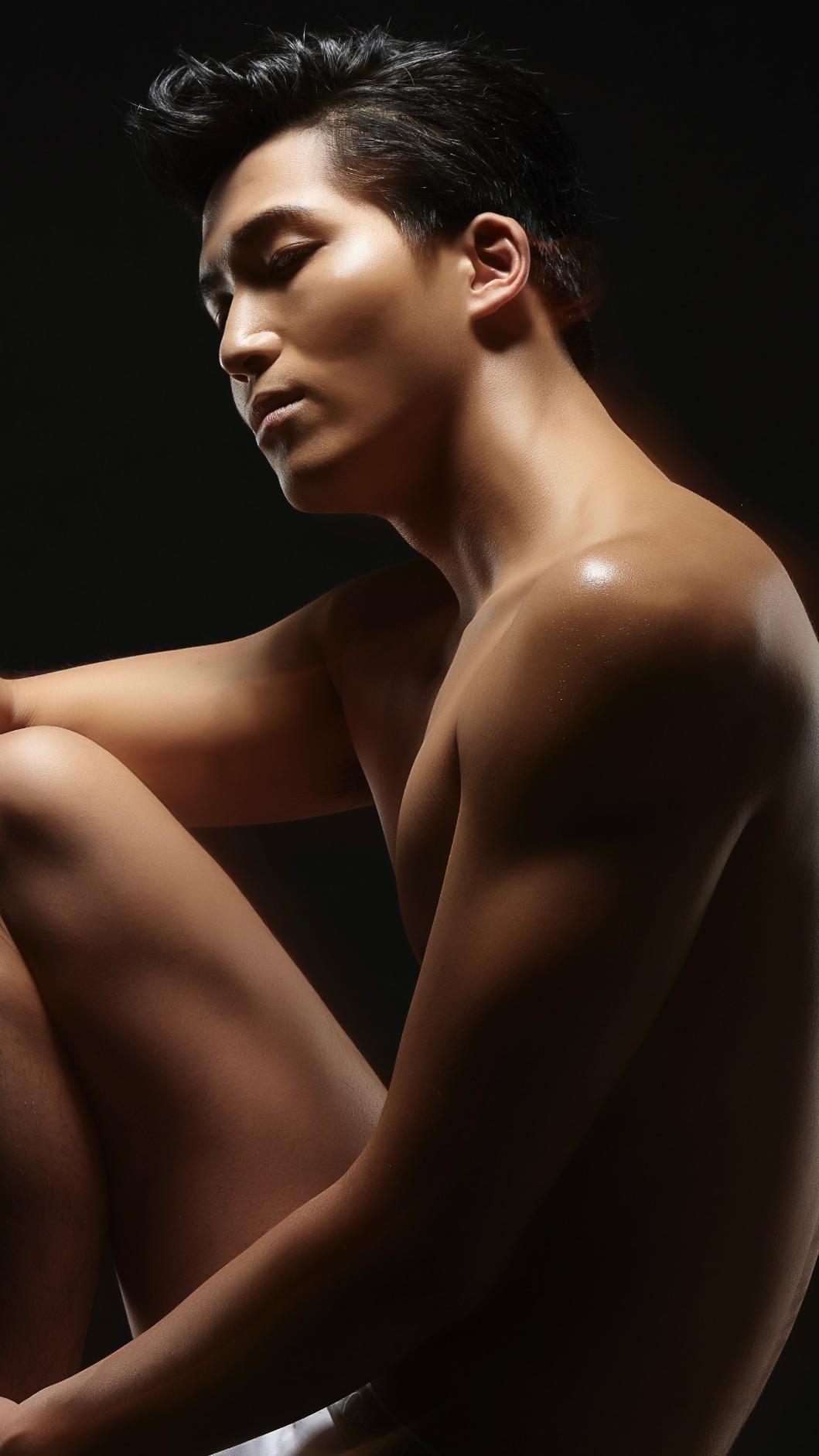 吳翔震推出首支單曲〈好人〉。（圖／經紀人提供）